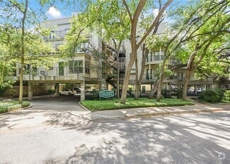 Building Photo - 3115 Tom Green St