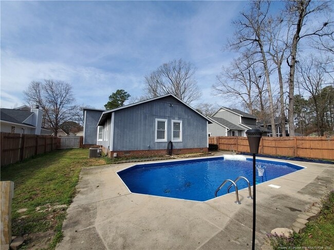 Building Photo - 6786 Candlewood Dr