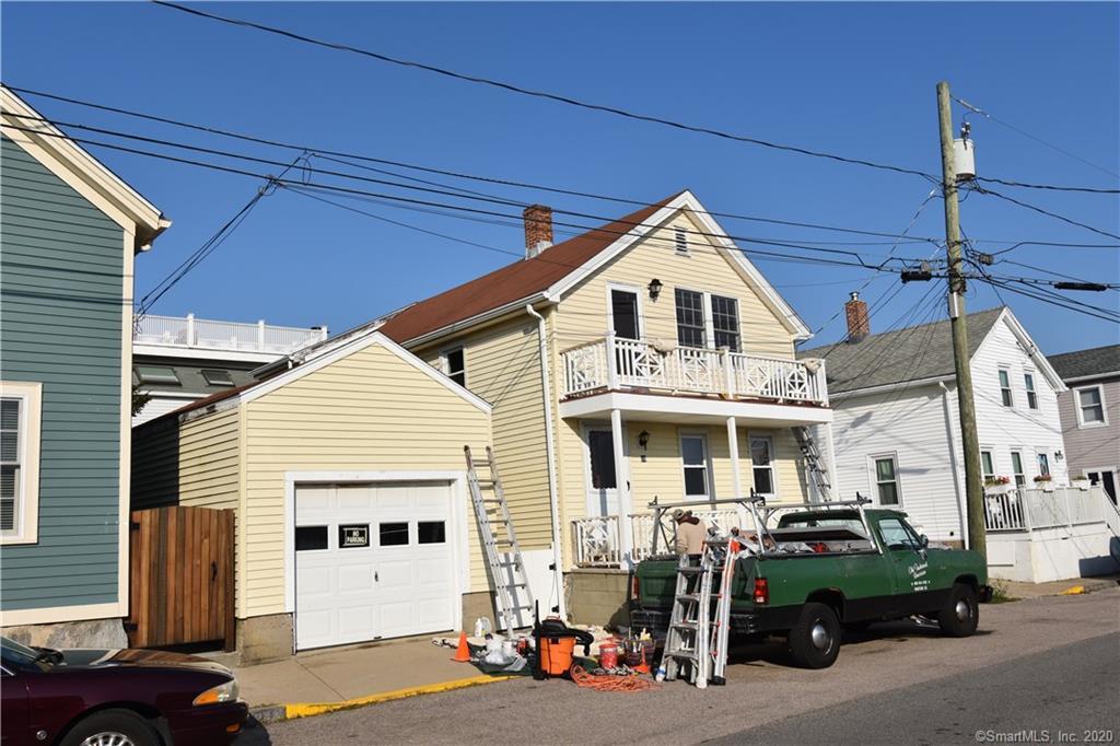 18 Hancox St, Stonington, CT 06378 Room for Rent in Stonington, CT
