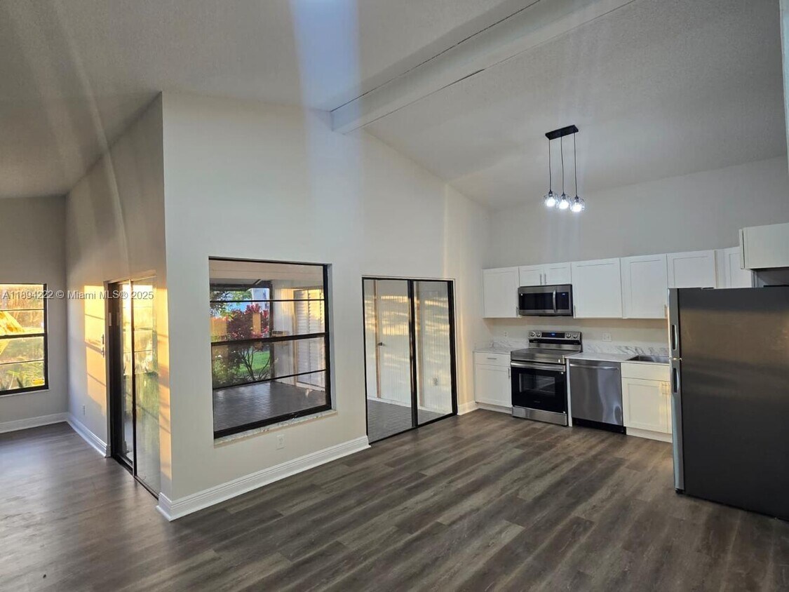 Foto principal - 4247 Willow Pond Cir