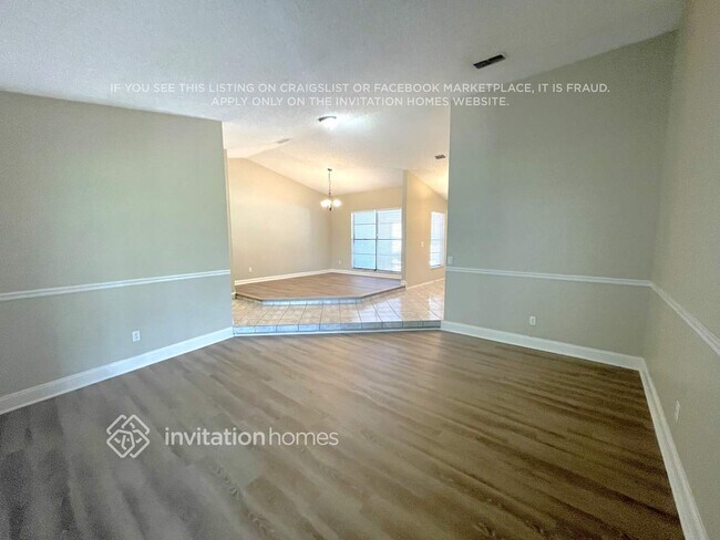 Building Photo - 1513 Kyle Ct