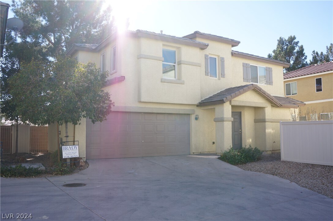 6327 Blue Twilight Ct, Las Vegas, NV 89108 House Rental in Las Vegas