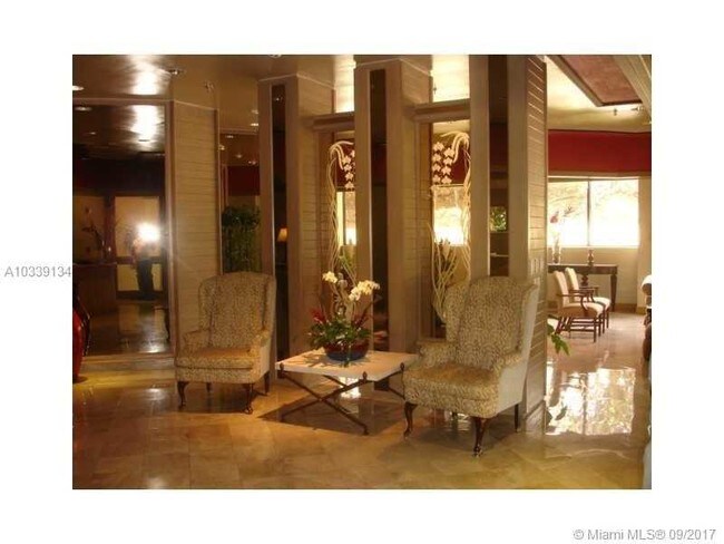 Building Photo - 2501 Brickell Ave