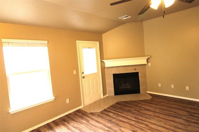 Foto del edificio - 4510 SE 77th St