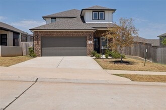 Building Photo - 1722 Cayden Oak Ln