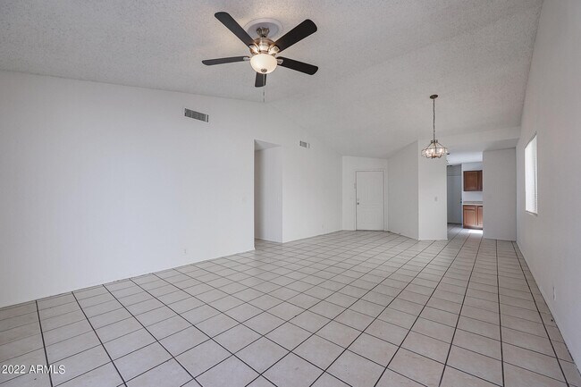 Building Photo - 10029 N 66th Ave