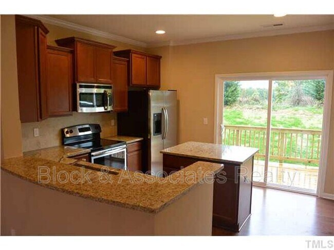 Foto del edificio - 5009 Lalex Ln