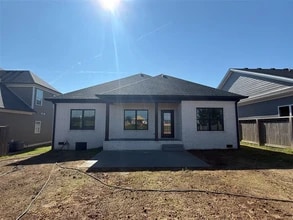 Building Photo - 643 Boston Park Dr