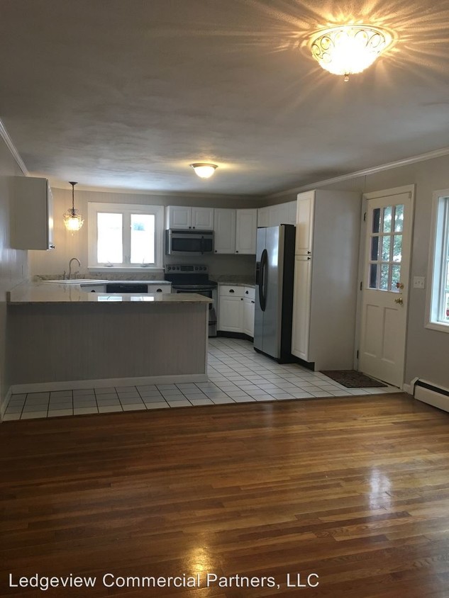 Foto principal - 1291 Candia Rd