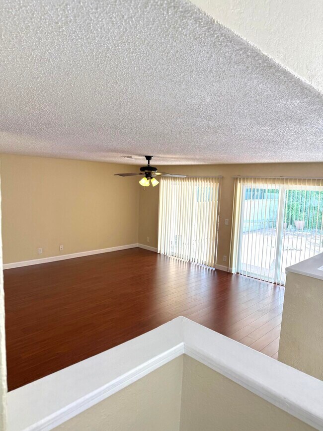 Building Photo - 18292 Clear Brook Cir