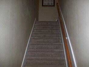 Building Photo - 811 Bradford Ave