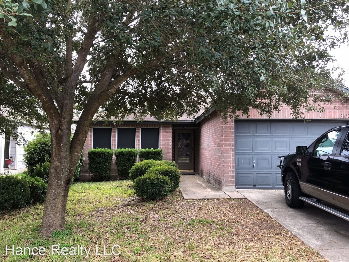 Primary Photo - 2 br, 1 bath House - 9818-Mernard Cir