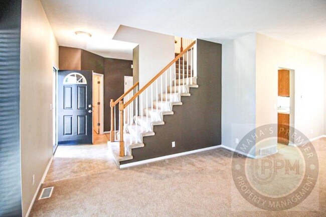 Building Photo - Beautiful and Spacious 4 Bedroom 2.5 Bathr...