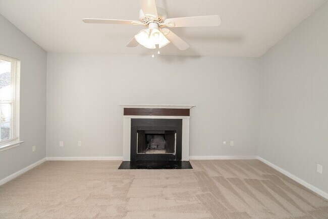 Foto del edificio - 5 Arthurdale Ct