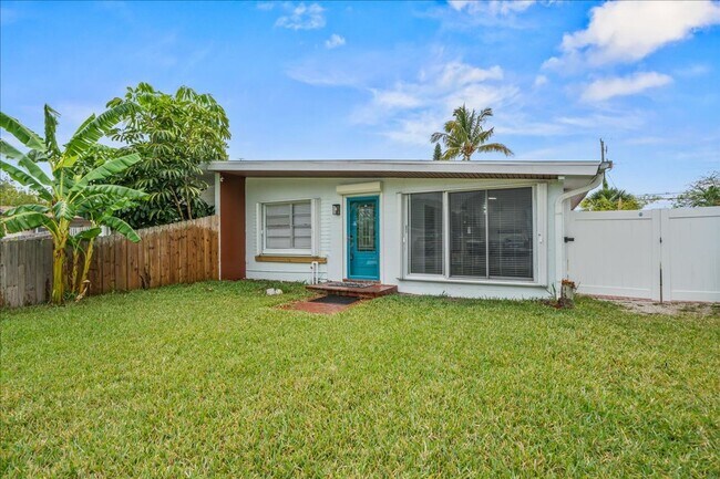 Foto del edificio - Beautiful Fully-Furnished 2BR/2BA Coastal Retreat in Cape Canaveral