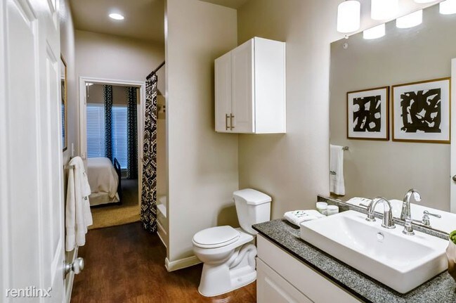 Building Photo - 1 br, 1 bath Apartment - 18776 Stone Oak Pkwy