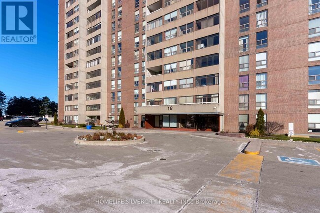 Building Photo - 18-2318 Knightsbridge Rd