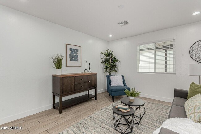 Foto del edificio - 5235 N 23rd Ave