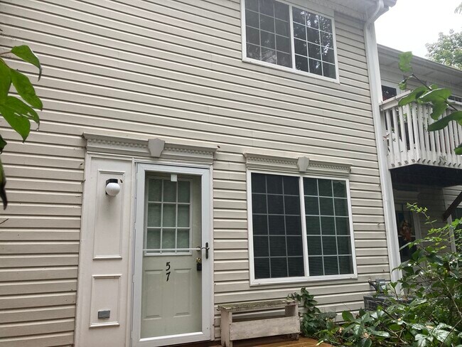 Building Photo - 57 N Macgillis Dr