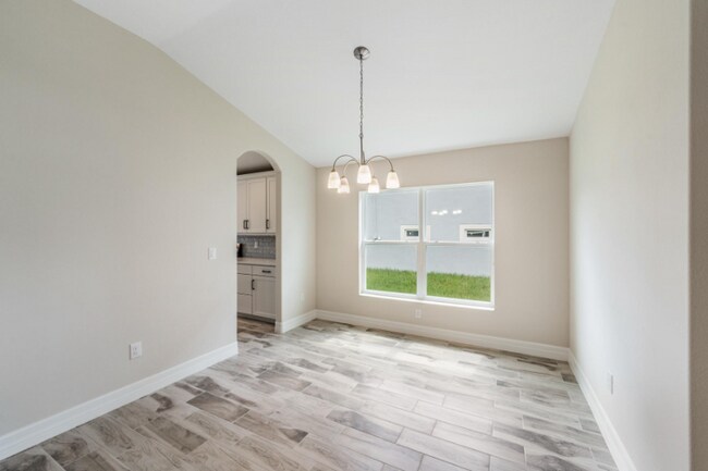 Foto del edificio - 4807 Cypress Clb Pl