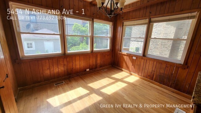 Foto del edificio - 5454 N Ashland Ave