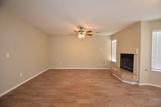 Foto del edificio - 8345 Brittany Harbor Dr