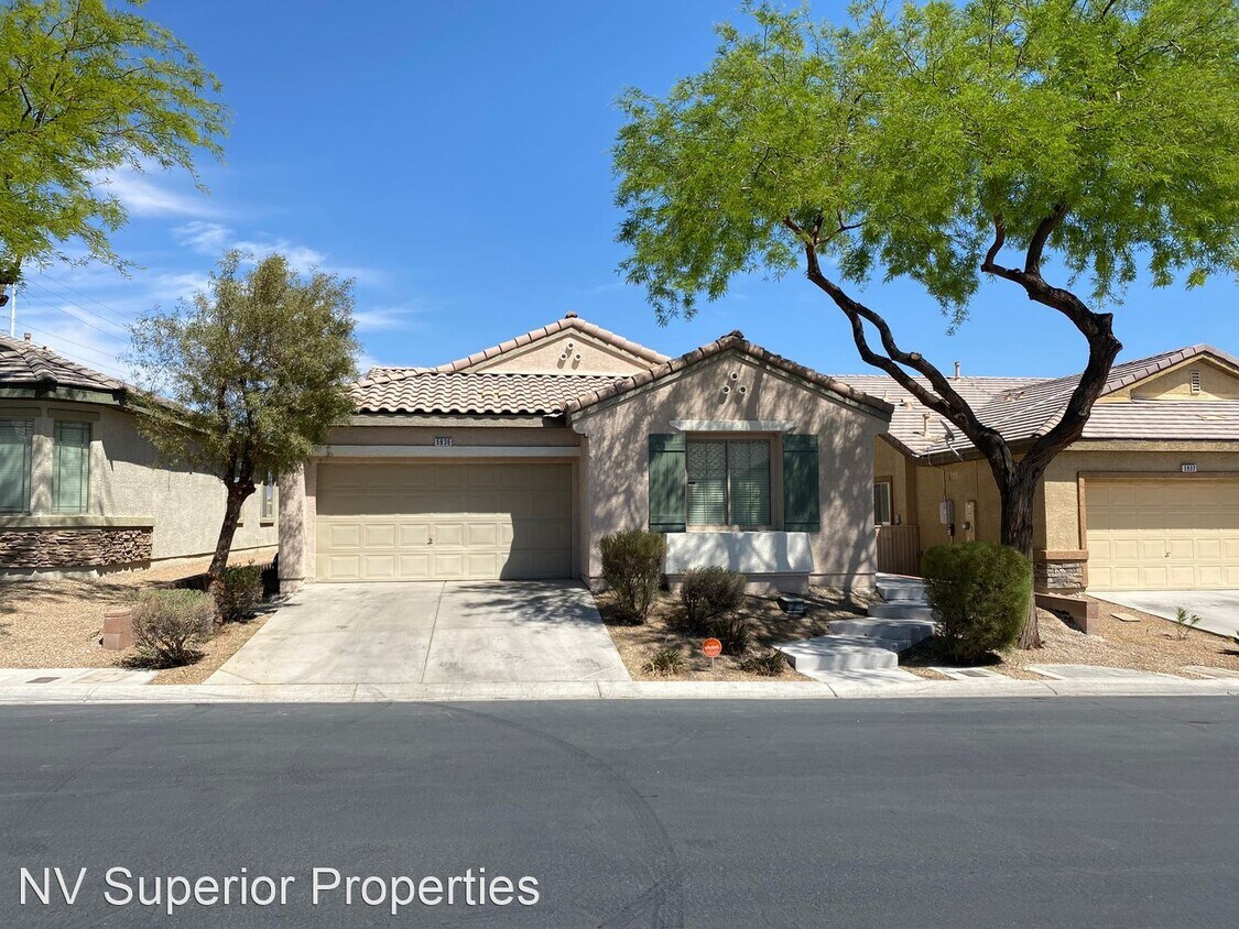 3 br, 2 bath House 5936 Bellows Beach St... House for Rent in North