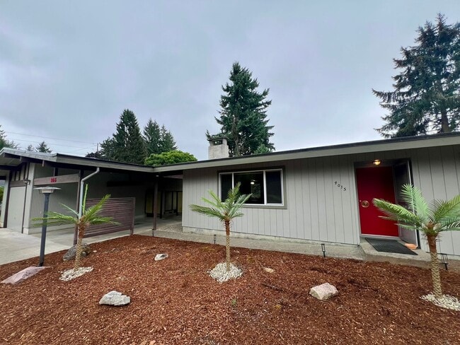 Building Photo - Updated 3BD Rambler w/ Exterior Amenities
