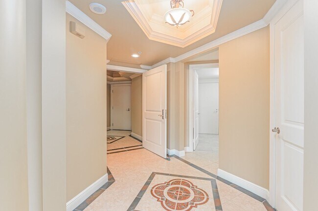 Foto del edificio - 1060 Borghese Ln