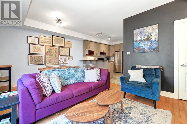 Building Photo - 124 Guigues Ave.