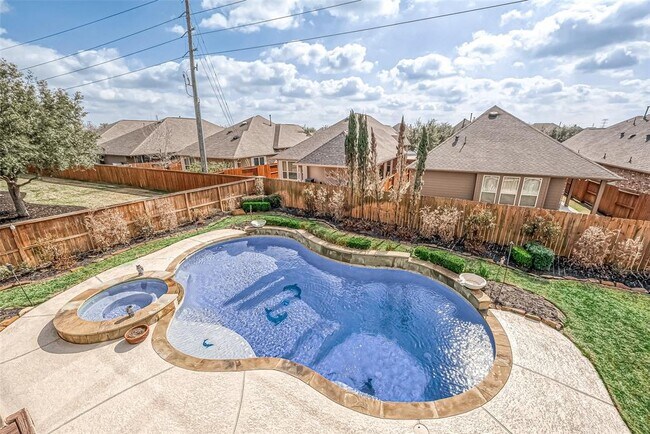 Building Photo - 19007 San Saba River Ct