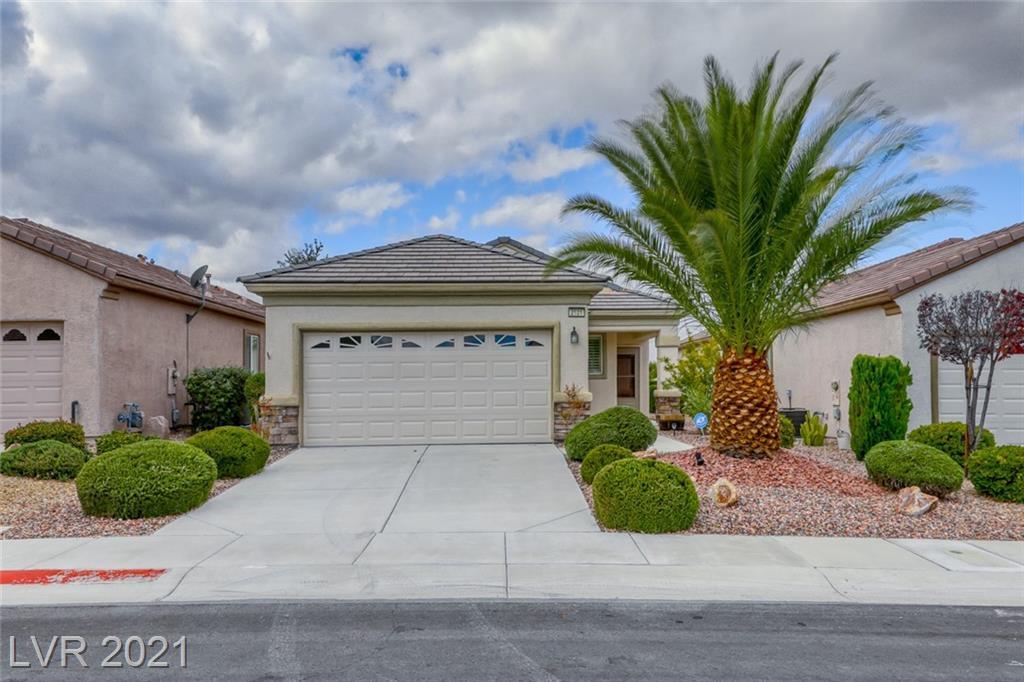 Foto principal - 2521 Starlight Valley St