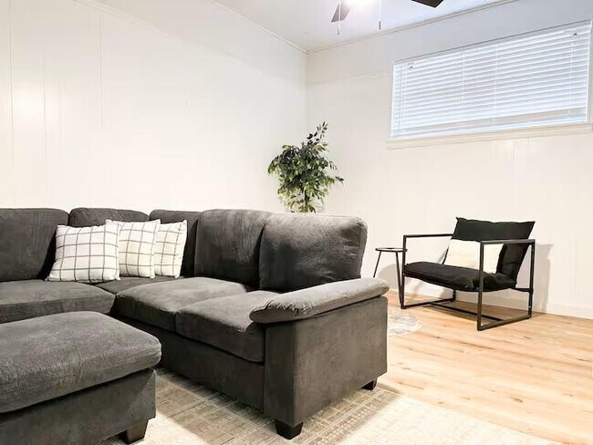 Foto del edificio - 501 NW Compass Dr