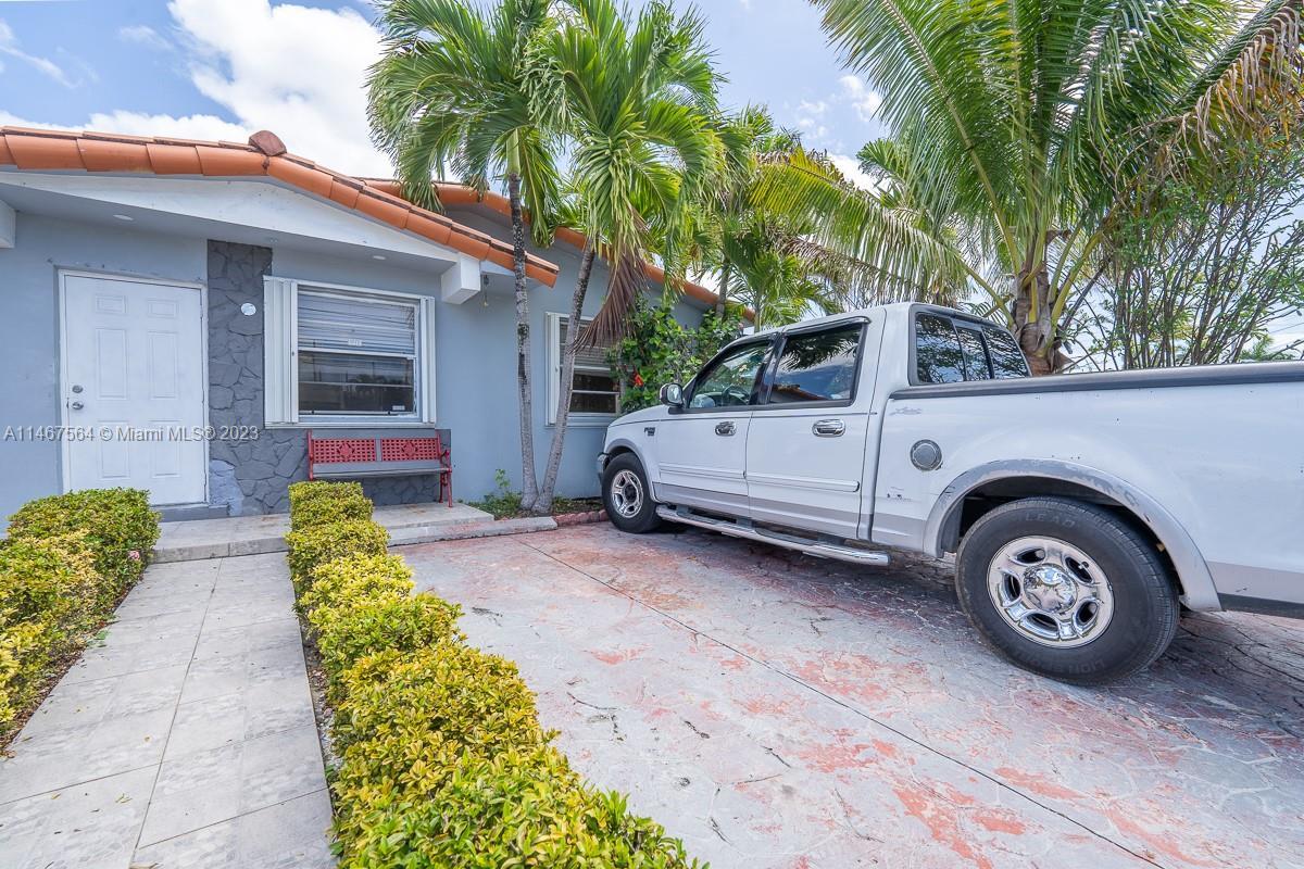 2957 SW 36th Ct Unit 1, Miami, FL 33133 Room for Rent in Miami, FL