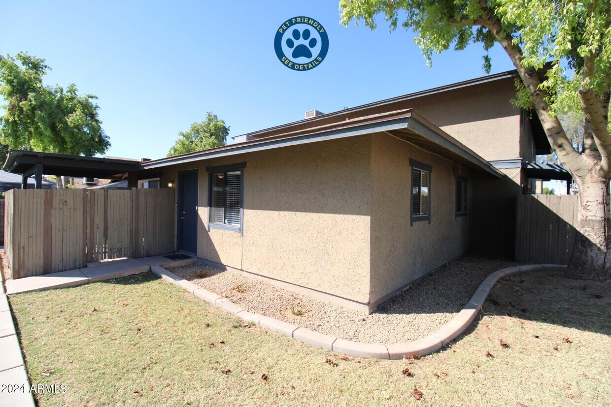 286 W Palomino Dr, Chandler, AZ 85225 Townhome Rentals in Chandler AZ