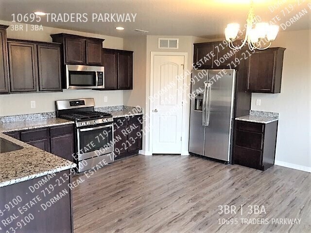 Building Photo - 10695 Traders Pkwy