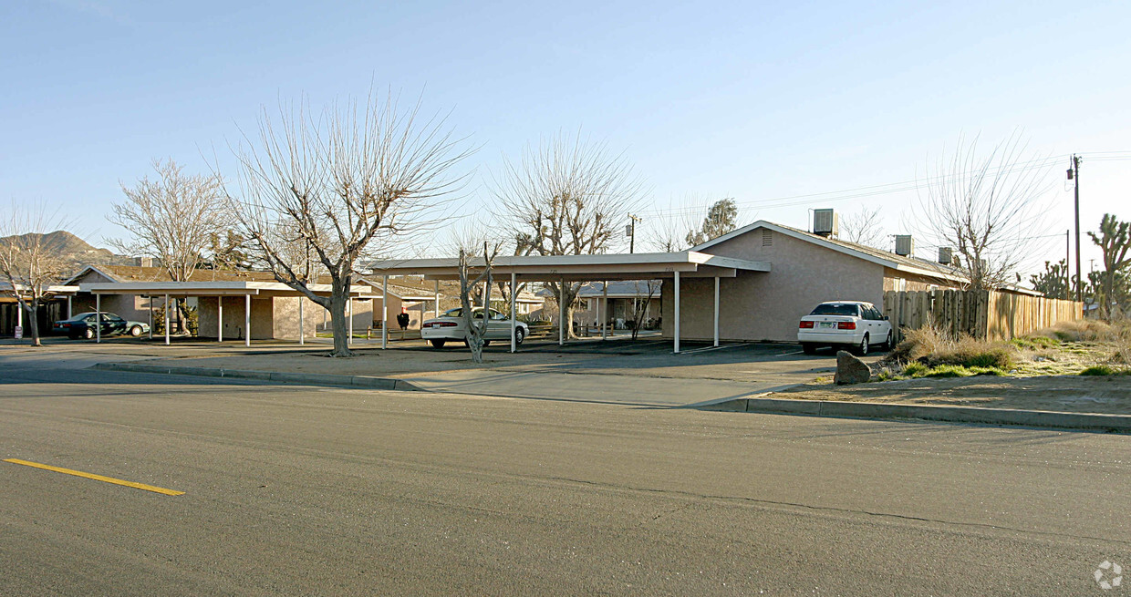 Primary Photo - 7123-7141 Sage Ave