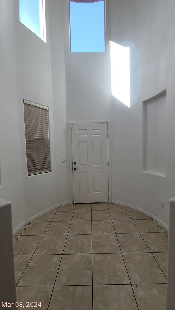 Building Photo - 3 Bedroom home in Southwest Las Vegas