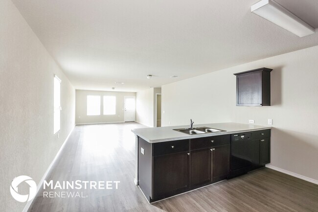 Building Photo - 7107 Cozy Run