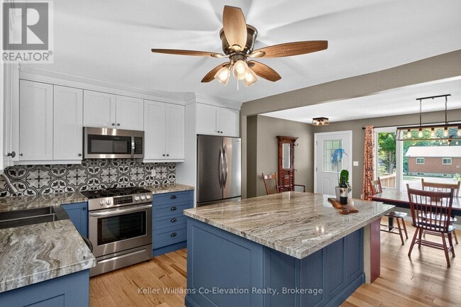 Photo du bâtiment - 16 Mundy Ave