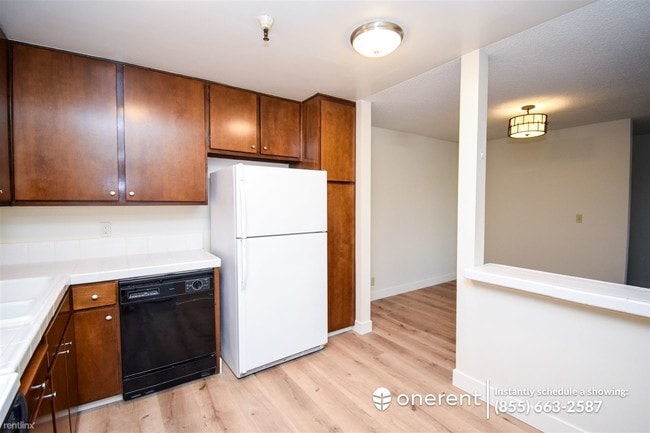 Building Photo - 2 br, 2 bath Condo - 2211 Latham St #108 -