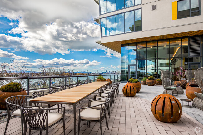 Waterfront Terraza en la azotea - Channel House