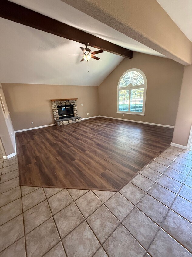 Building Photo - 38778 Goldenrod Ln