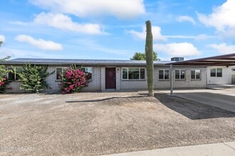 Building Photo - 3100 W Shumaker Dr