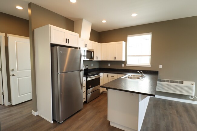 Foto del edificio - 6929 Osprey Ct SE