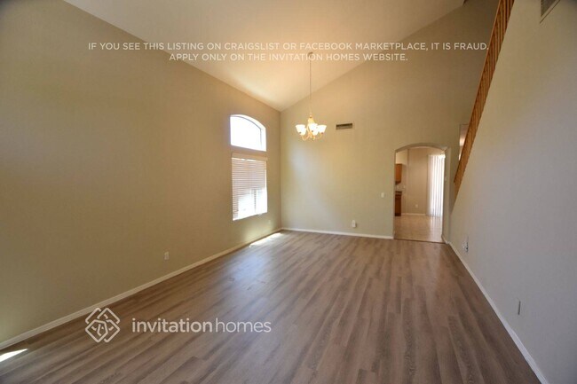 Foto del edificio - 3716 W Darrow St