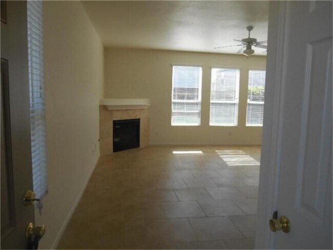 Building Photo - 19419 Clevera Walk Ln