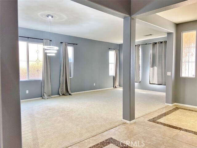 Building Photo - 27737 Hackberry St
