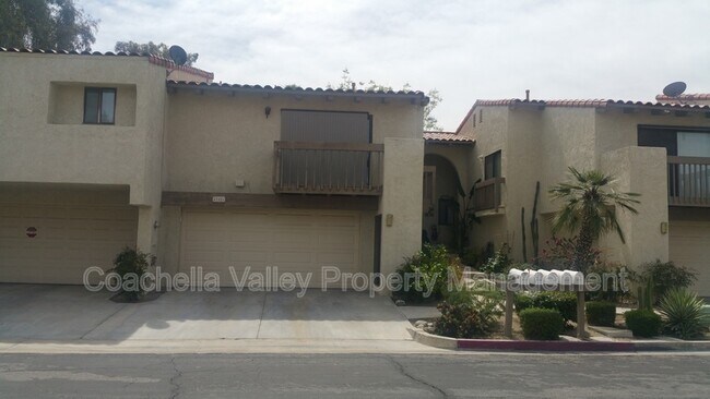 Foto del edificio - 45406 Driftwood Dr