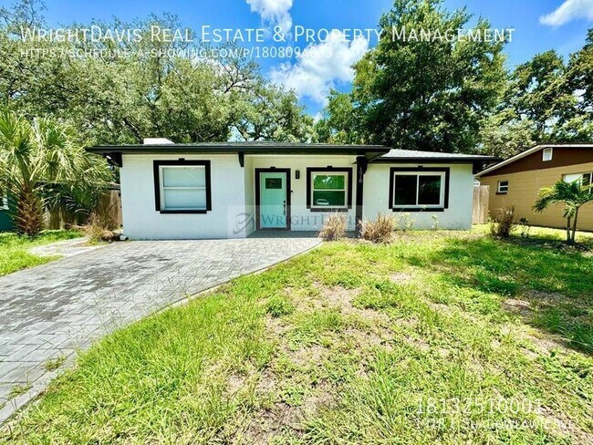 Photo - 1918 E Shadowlawn Ave- House